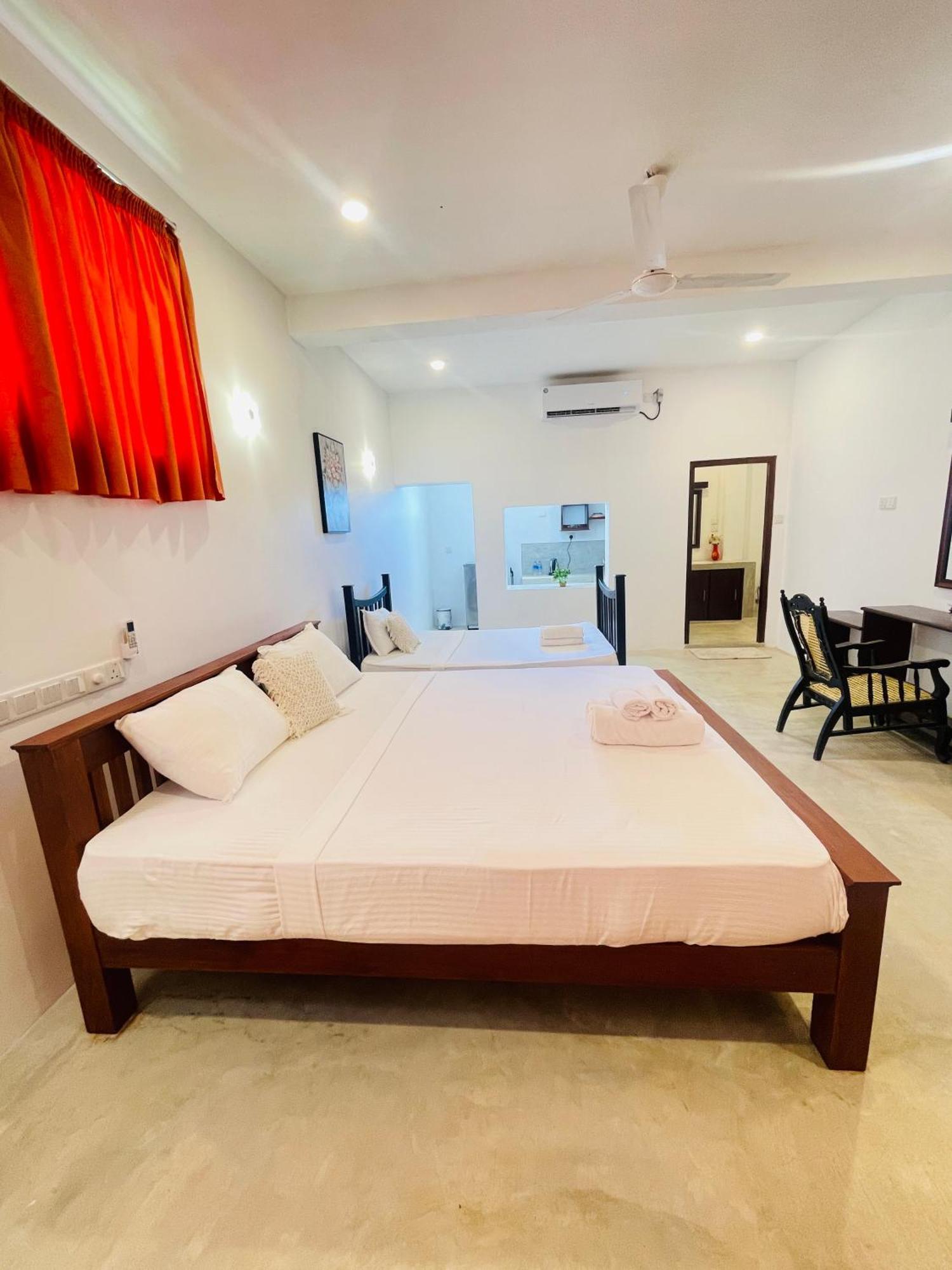 Lawrence Villa Weligama Exterior foto